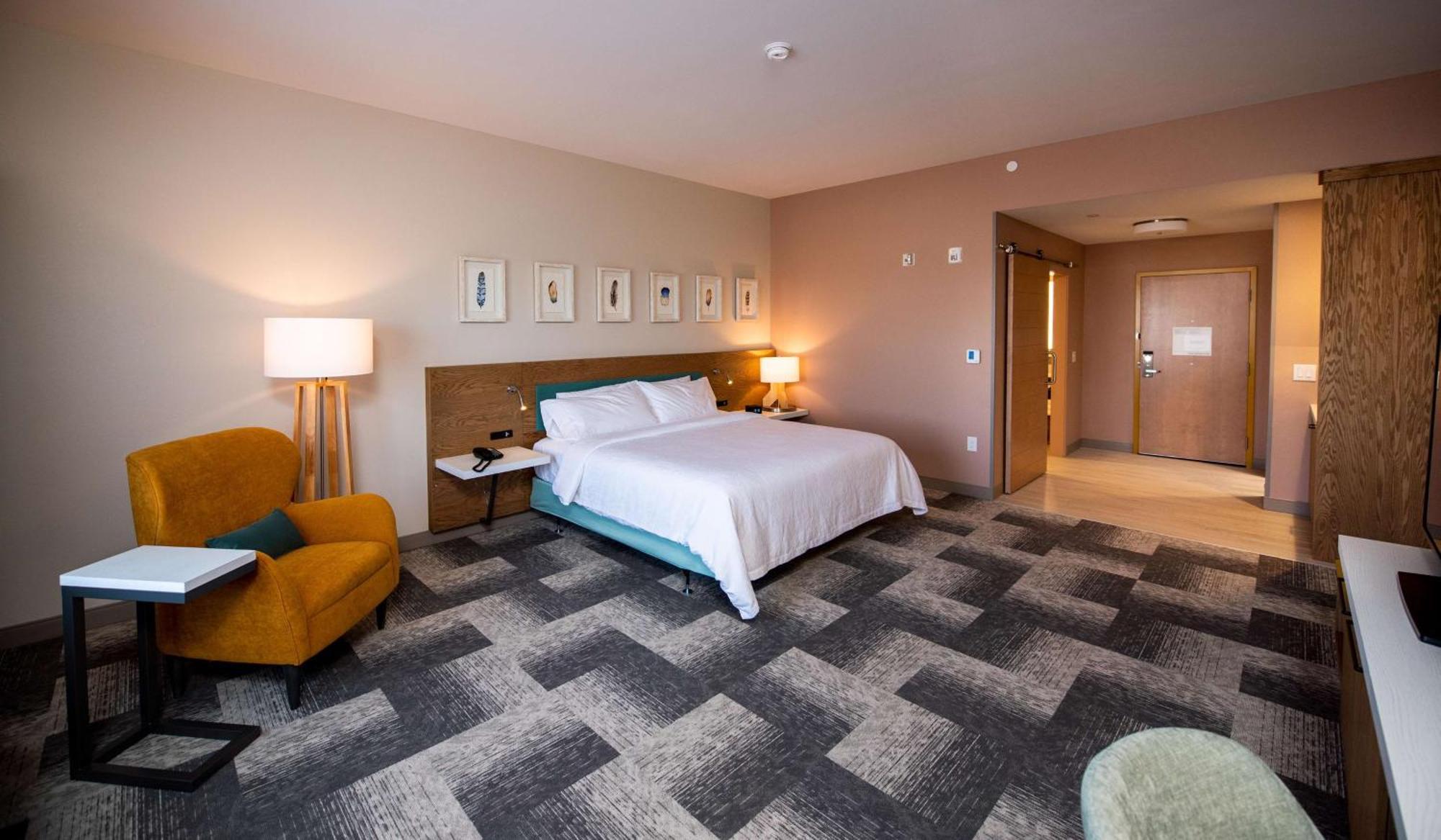 Hilton Garden Inn Moncton Downtown, Nb Екстериор снимка